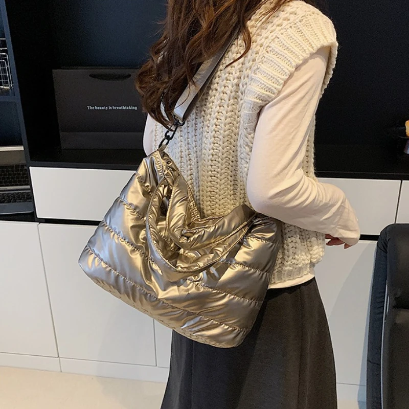 Puffer Quilted Crossbody Tote Bag Adjustable Wide Shoulder Strap Large Capacity Satin Down Women Handbag Shoulder Bag Daily Use view 4