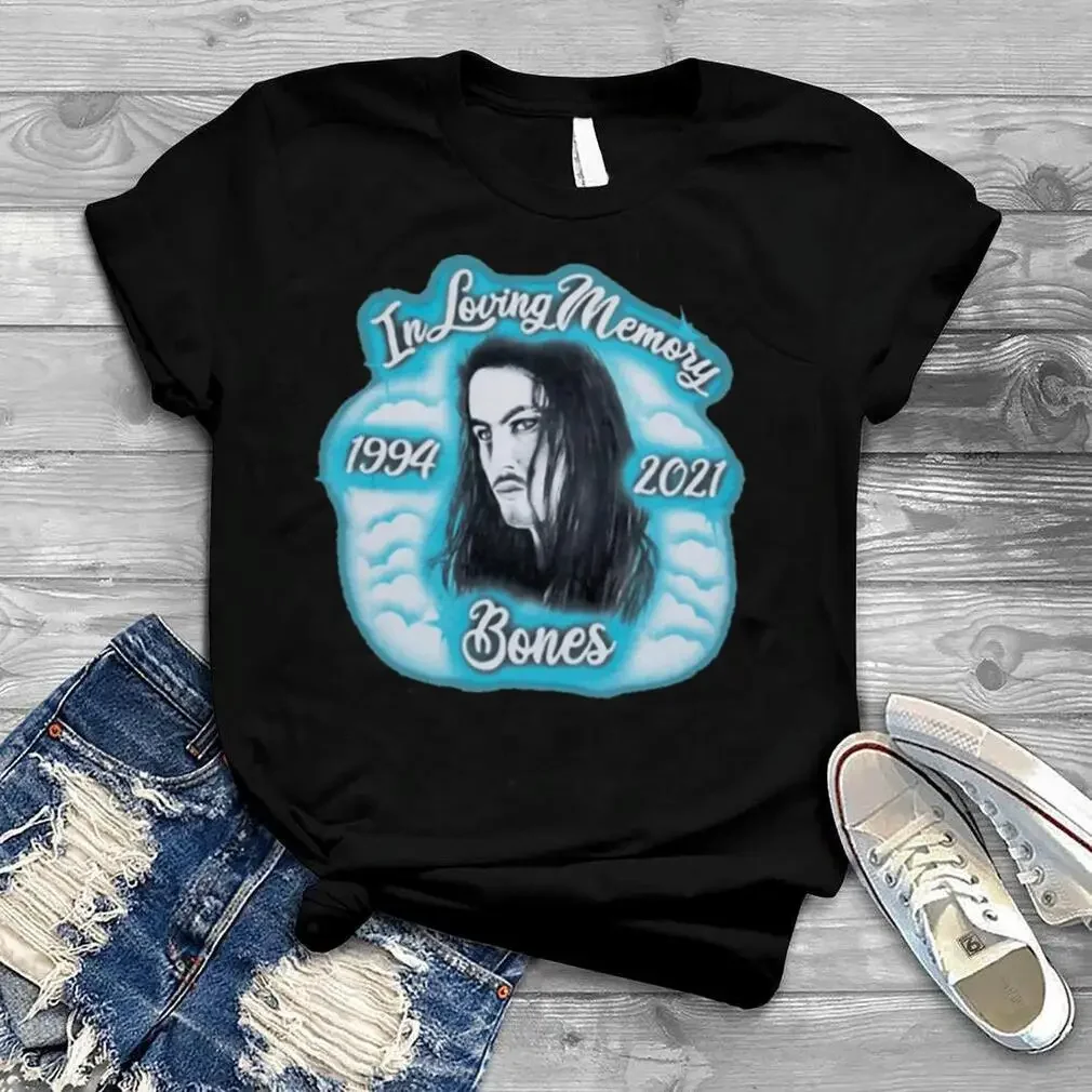 TeamSESH в любимой рубашке с эффектом памяти