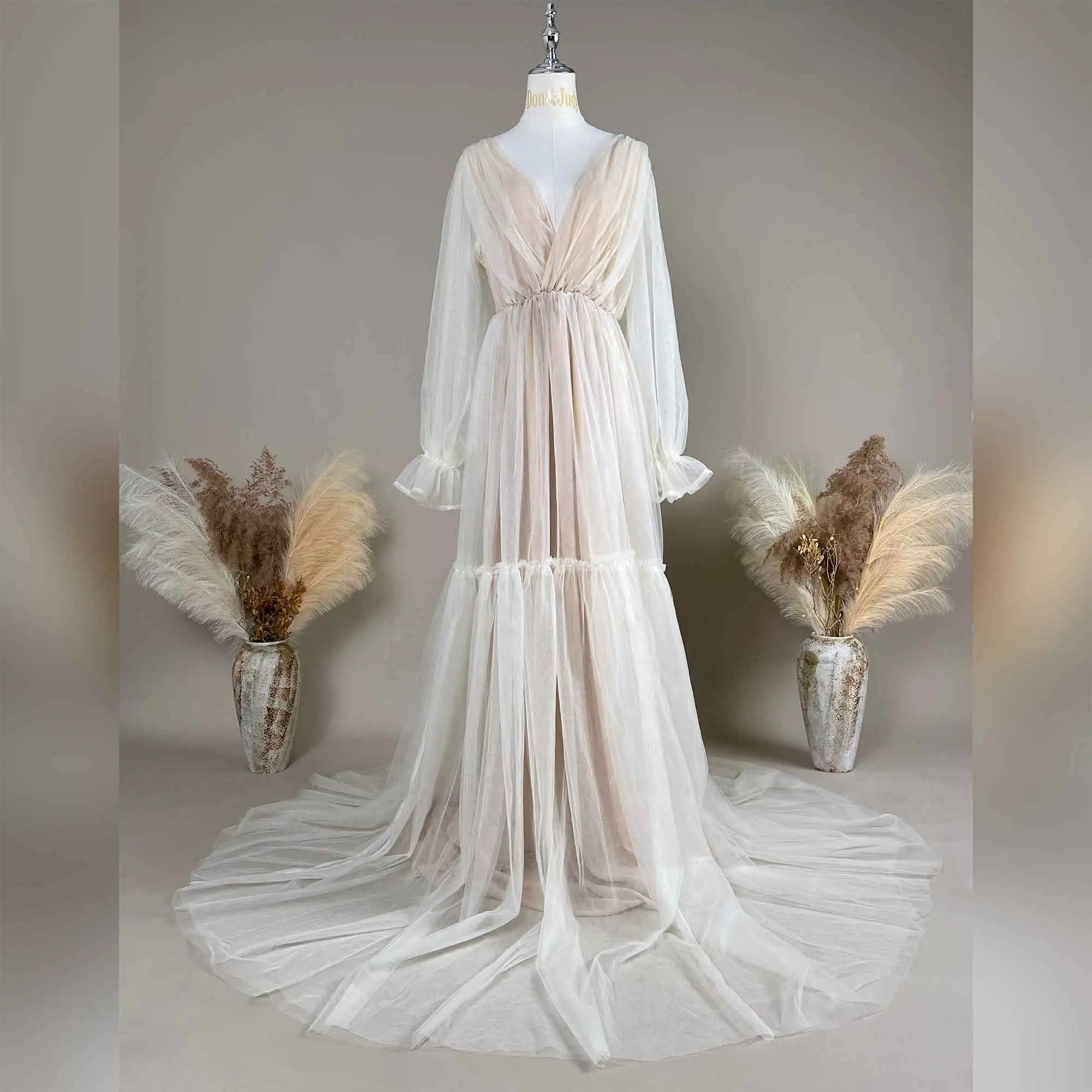 

Don&Judy Beige Autumn Fall Tulle Maternity Photography Dresses with Liner Photoshoot Gown with Long Sleeves New