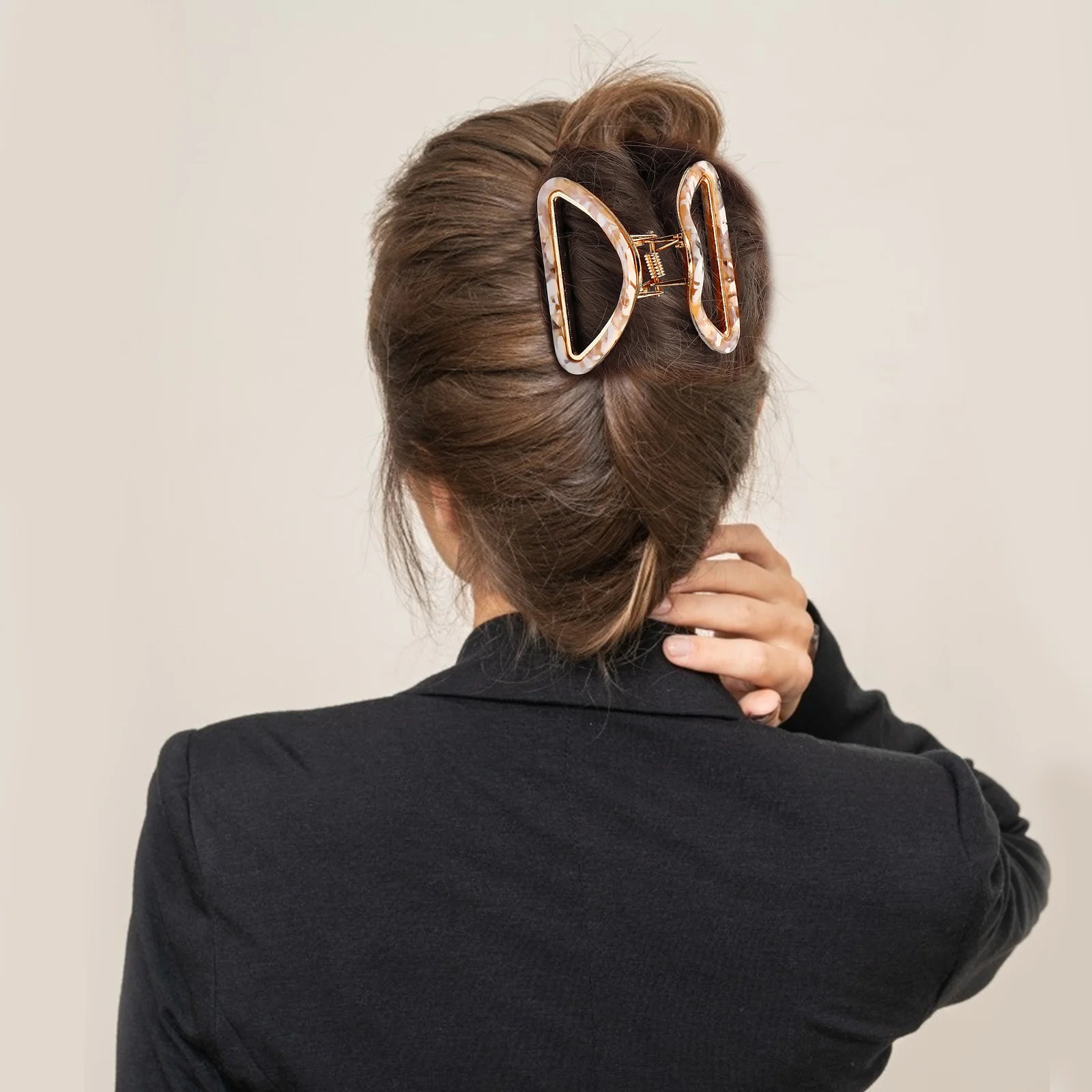 

3pcs Triangular Clip for Women Simple Elegant Claw Barrette Retro Style Party Wedding Accessories Lightweight Comfortable Hair