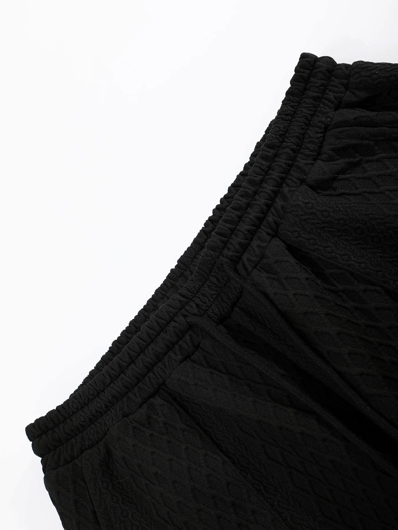 Men's V-Neck Short-Sleeved Jogger Pants Two-Piece Set, Diamond Texture Comfortable Casual Sports Suit, Black Versatile Summer Daily Men's Outfit Set view 4