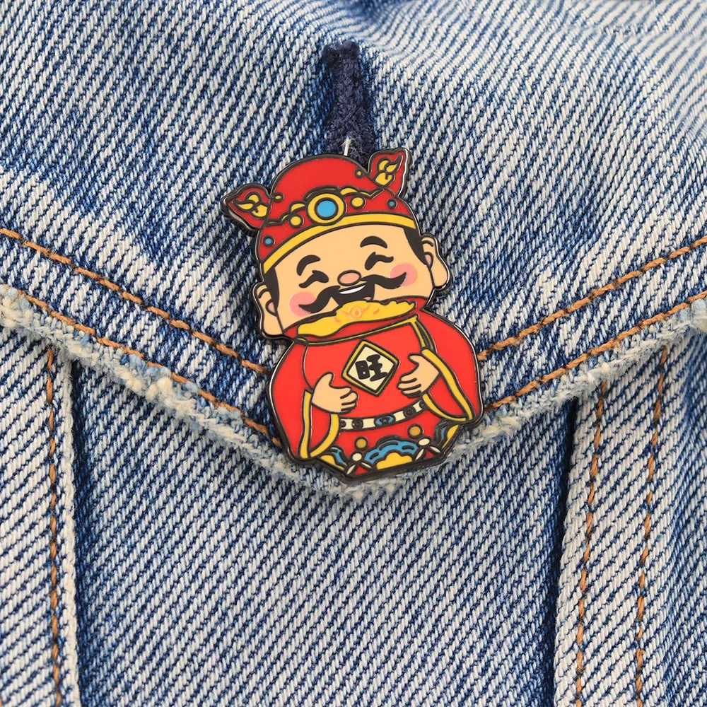 Chinesischer Gott des Reichtums Emaille-Anstecker, niedliche Caishen-Brosche „Wang“, Wohlstandsbrosche, Glücksbringer, Schmuck, Geschenk, Neujahr, Frühlingsfest – Detail 7