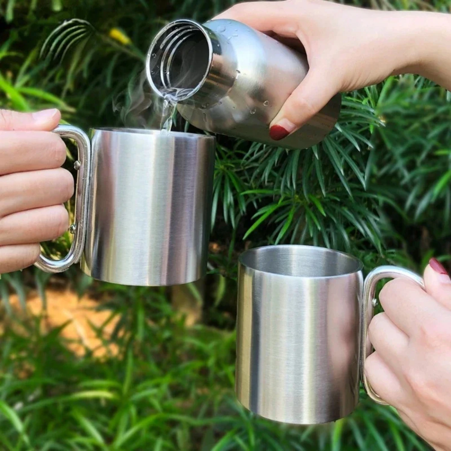 Hot Product 220/300ml Camping Travel Stainless Steel Cup Carabiner Hook Handle Picnic Water Mug Outdoor Travel Hike Cup