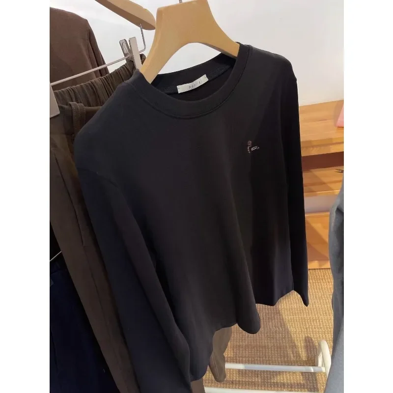 

Осенне-зимняя немецкая бархатная нижняя рубашка с вышитым верхом, футболка с круглым вырезом и длинными рукавами для женщин