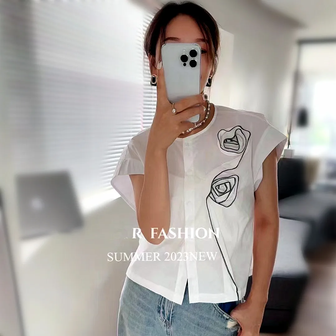 

Летние дизайнерские женские женские черные свободные рубашки с цветочной аппликацией, повседневная блузка, уличные блузки, шикарные топы Ins NZ258