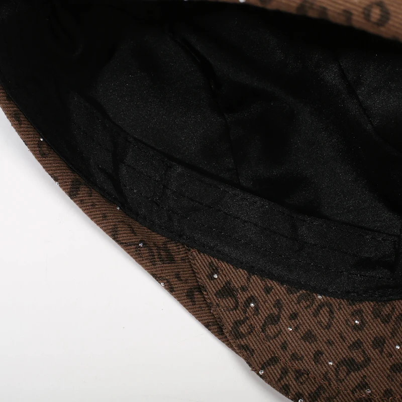 Vintage-Zeitungsjungenmütze mit Leopardenmuster für Damen – Outdoor-Casual-Urlaub, modische, vielseitige Baskenmütze – Detail 7