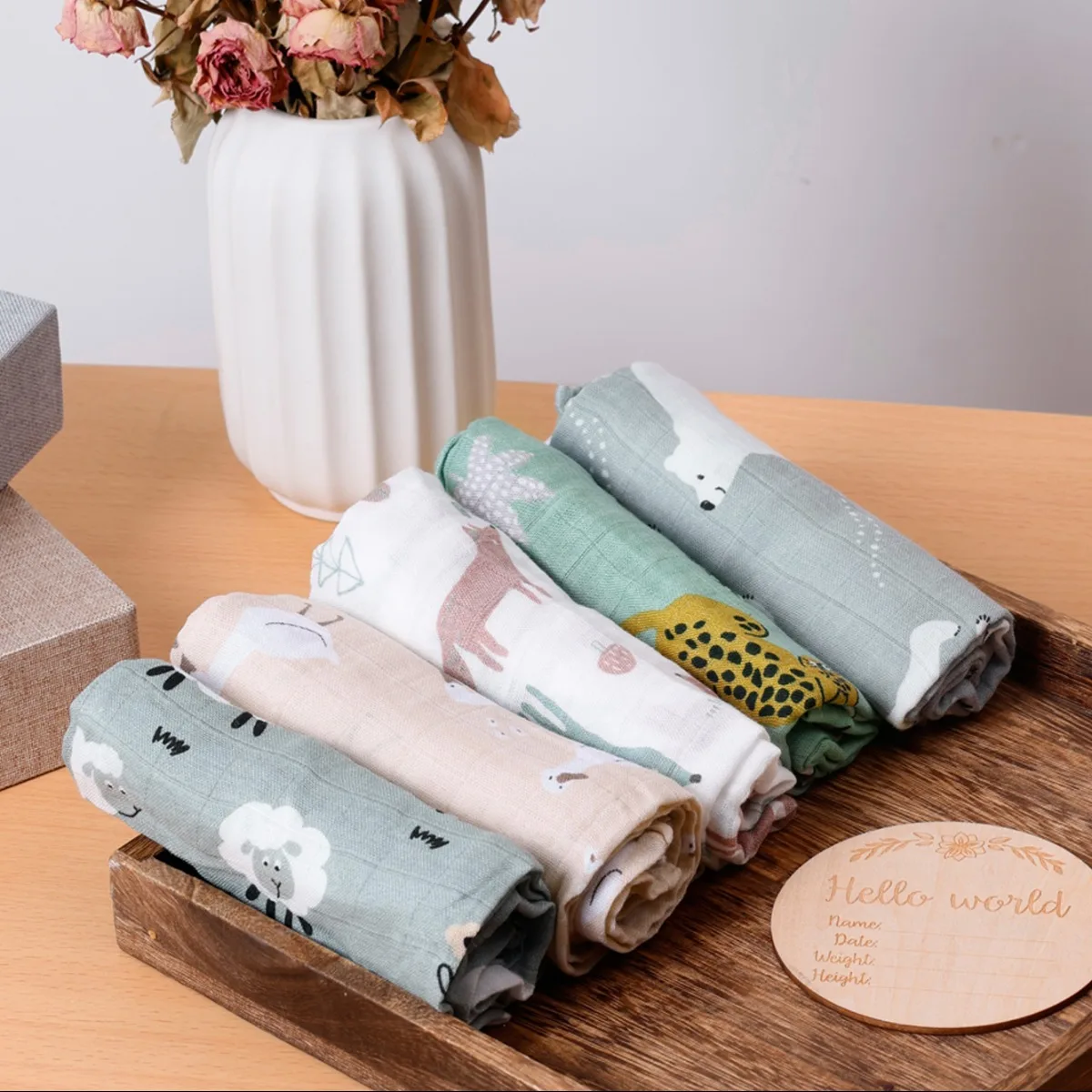 HappyFlute 5Pcs/set Cute Animals Print Muslin Swaddle Feeding Burp Cloth Newborn Soft Bamboo Cotton Fabric Blanket Wipe