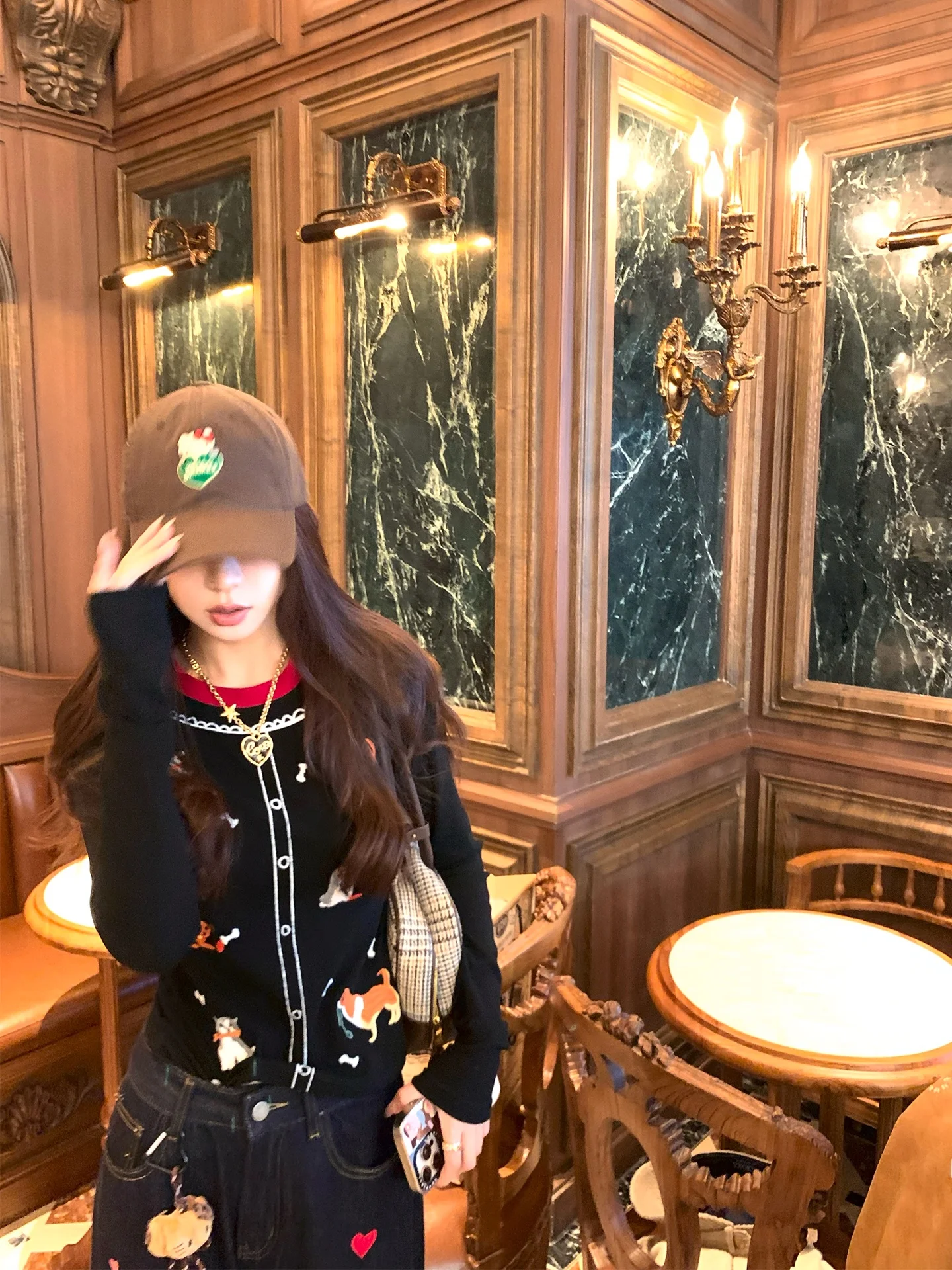 

Женская футболка Xueke Bla с вышивкой и длинными рукавами, осенне-зимняя, облегающая, с милым дизайном в виде собачки, тонкая, для ношения под одеждой