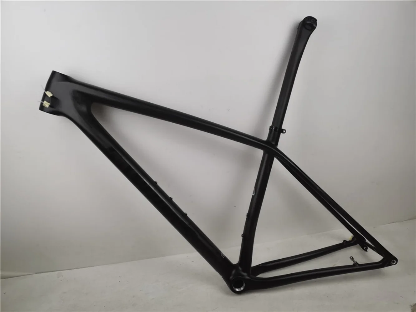 Ultralight 29er mountain bike frameset Boost 148x12mm rear hub spacing 30.9mm diameter seat tube hardtail carbon frame