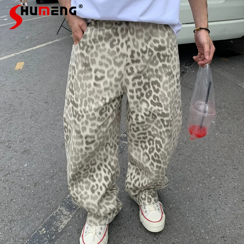 

Male 2026 Summer New Fashion High Street Pocket Decorative Jeans Leopard Print Denim Pants Boys Loose Handsome Trendy Trousers