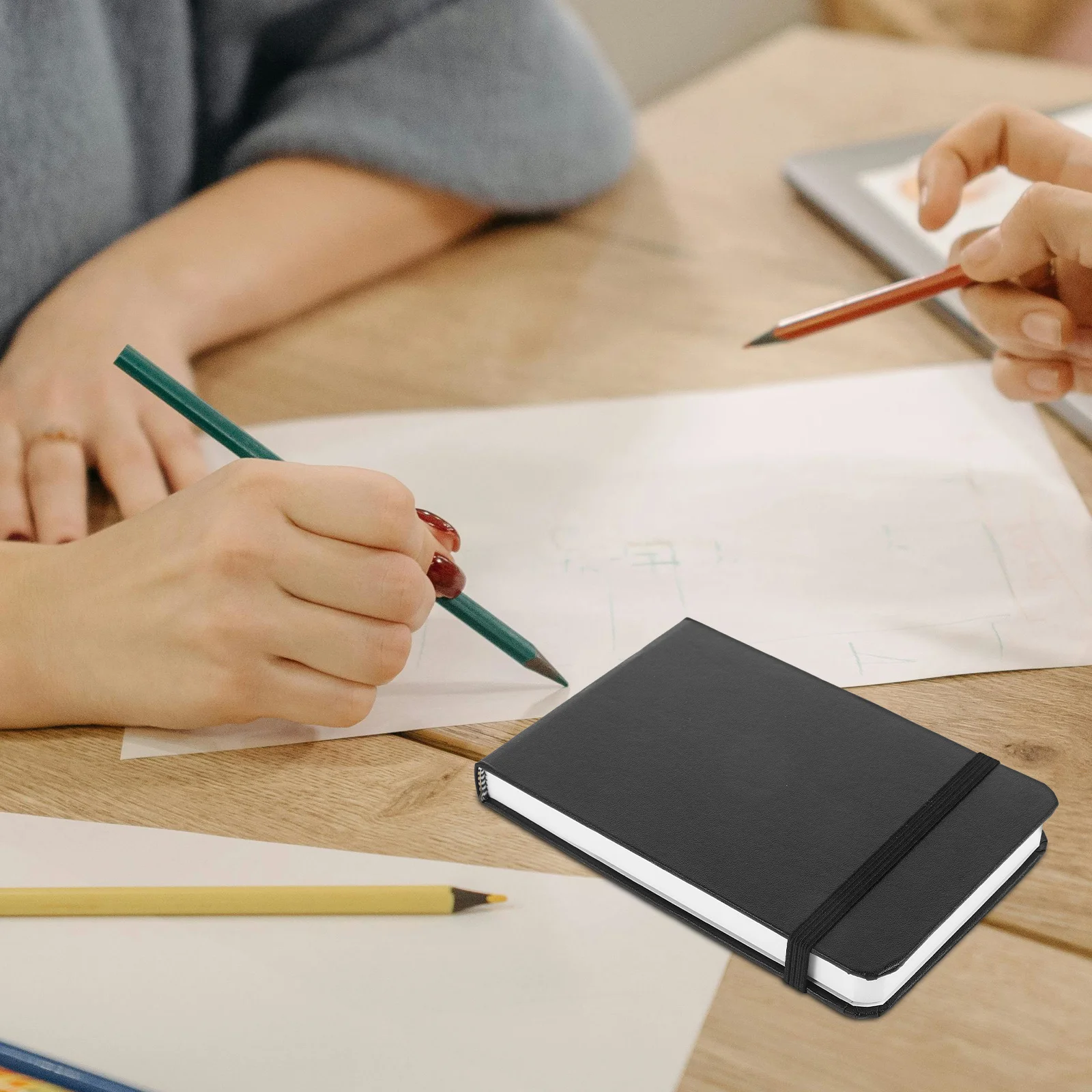 Buku Sketsa Cat Air Mini Portabel Kertas Tebal Buku Gambar Untuk Seniman Buku Catatan Ringan Untuk Mencoret-coret Buku Sketsa Jurnal Seni