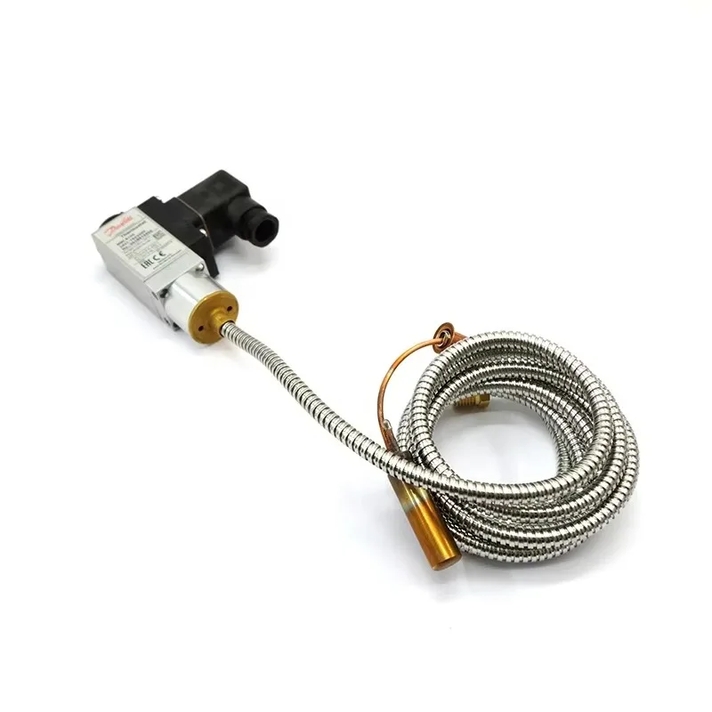 التحكم الجديد في درجة حرارة التبريد MBC 8100 061B810466 ترموستات