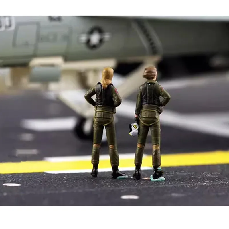 1:72 Scale 2Pcs Resin Modern Fighter Female Pilots Doll Toy DIY Scene Accessory Display Collection Action Figure Fans Gifts