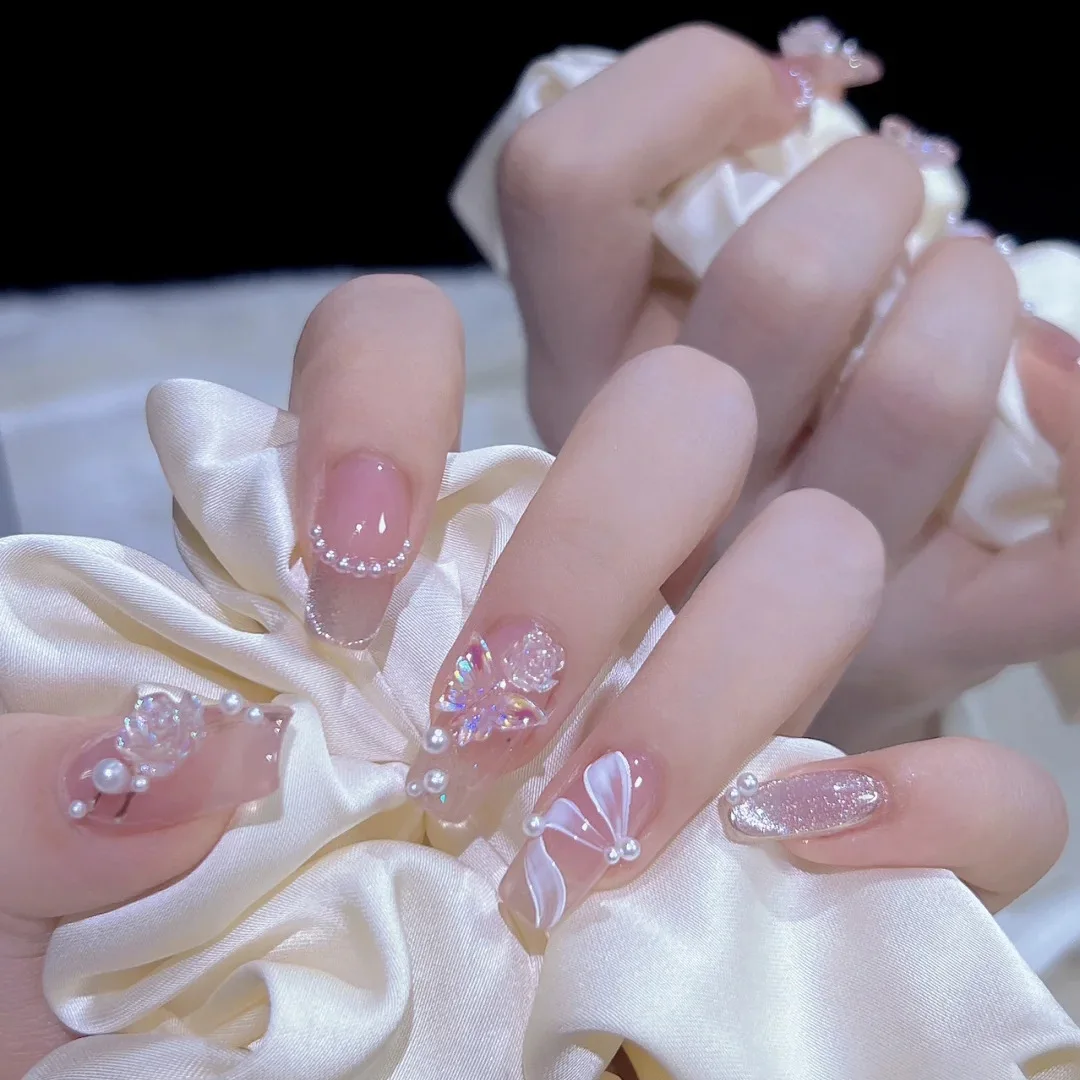 

24pcs Short Ballet Press on Nails Tips Sweet Girls ＆woman's Fake Nails Sets Wearable Diamond Design Manicure French False Nail