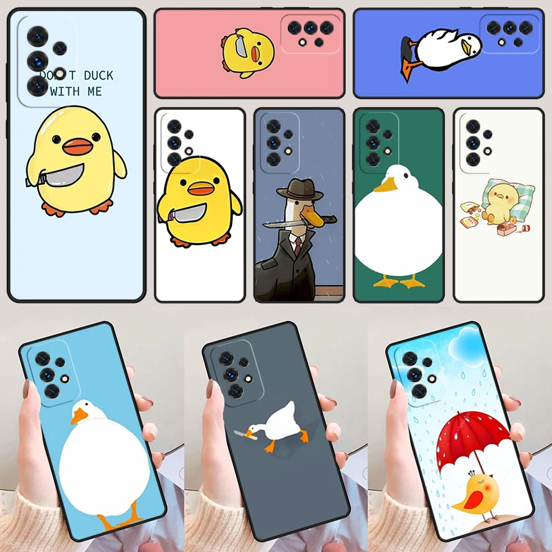 Cartoon Duck Knife For Samsung Galaxy A52 A72 A73 A20e A21S A50 A70 A11 A12 A42 A31 A40 A51 A71 A32 A80 A91 Phone Case