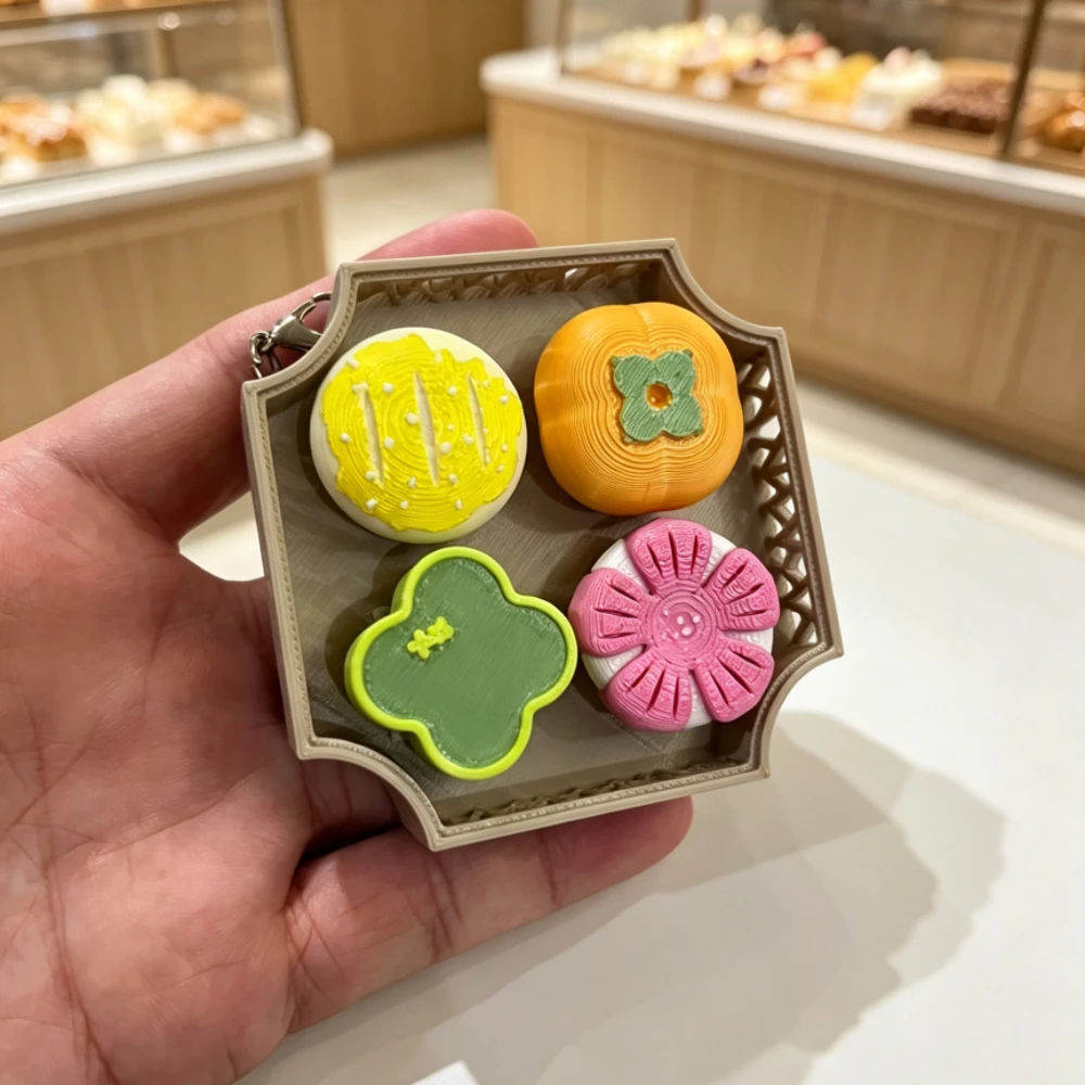 Japanese-style Sushi Keyboard Keychain Bento Rice Ball Fidget Clicker Sound Backpack Pendant Keyring Christmas CNY Party Gift