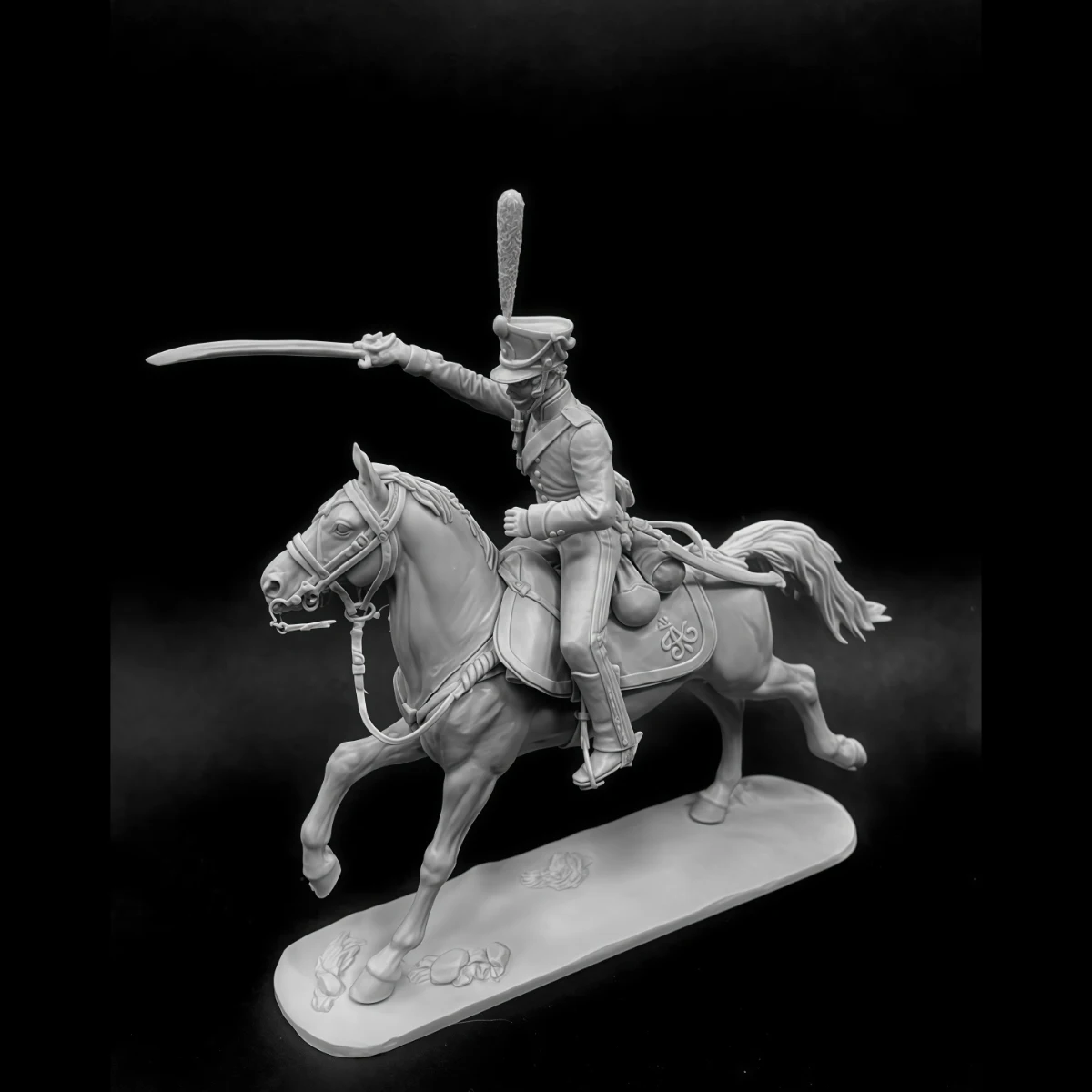 

Комплект неокрашенной модели из смолы 54 мм, военная тема, российская кавалерия Охотник в разобранном и неокрашенном виде GK, 1609T