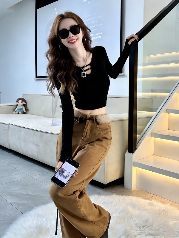 Sexy Black Fleece Lined Long Sleeve U-Neck Hollow out T-Shirt Women's Slim Fit Jazz Dance Short Top Base Shirt Spring Season