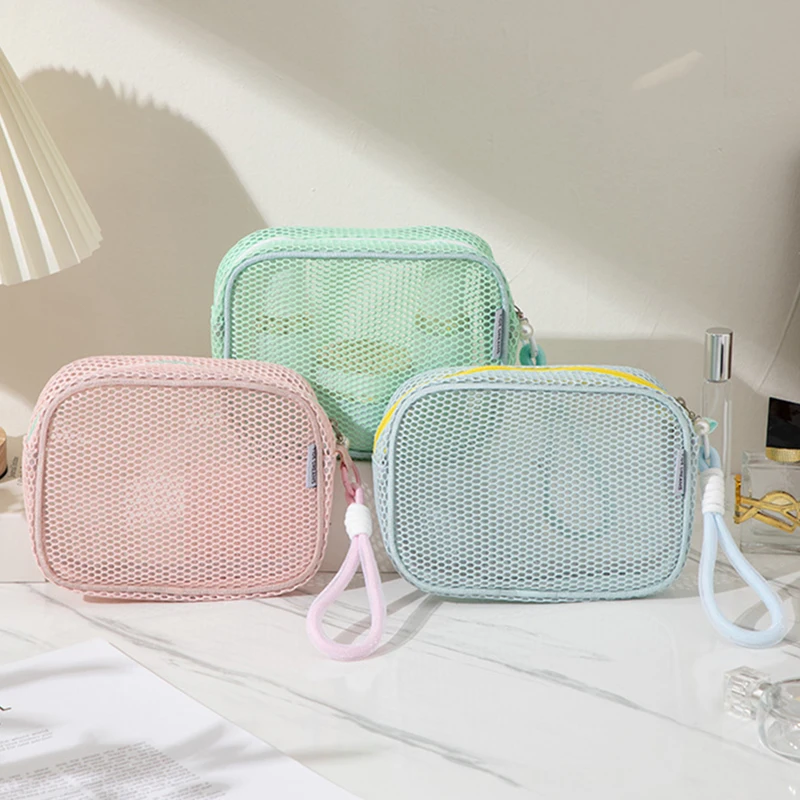 2025 Large Portable Travel Makeup Bag Mini Grid Storage Bag Breathable Cosmetic Storage Pouch Compact Size Single Color