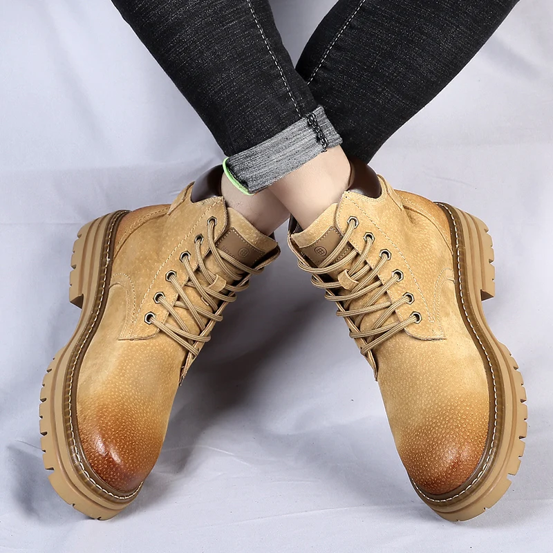 Autumn/Winter British Style Thick Sole Lace Up High Top Boots Man Classic Retro Leather Tooling Boots Fashion Ankle Short Boots