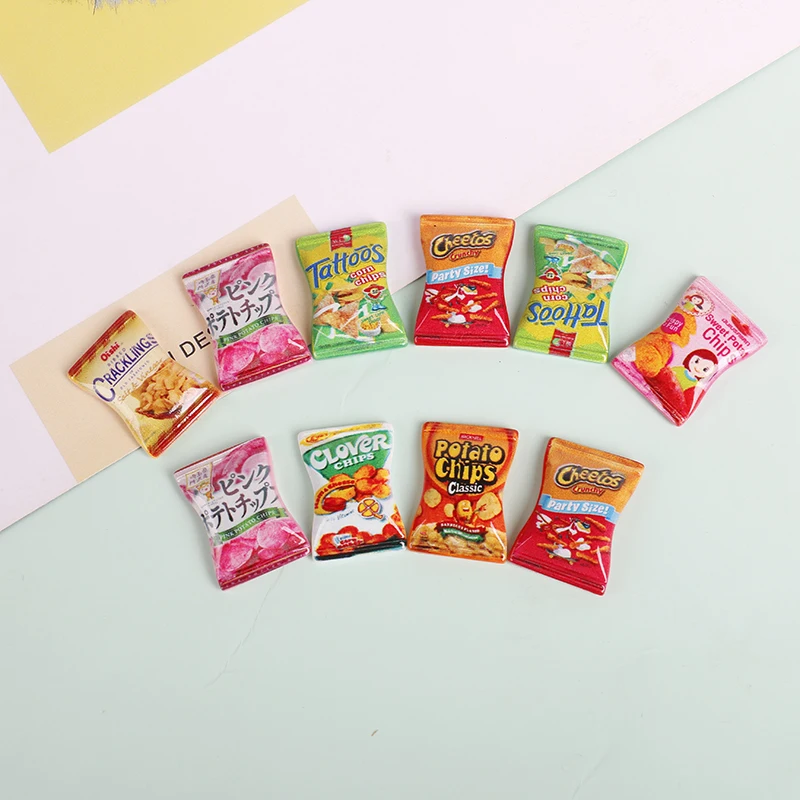 10PCS Random Dollhouse Miniature Kitchen Resin Food Potato Chips DIY Pretend Play Toys Doll Snacks Cute Doll House Decorations