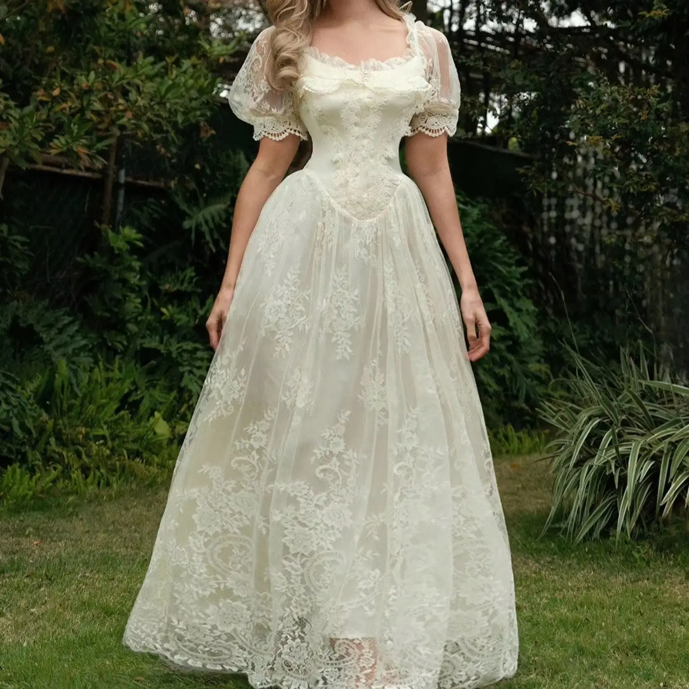 Forest-style Fairy-tale Lace Retro Dress Square Neck Puff Sleeves Fitted Waist Full Skirt Perfect For Parties Evening Gowns
