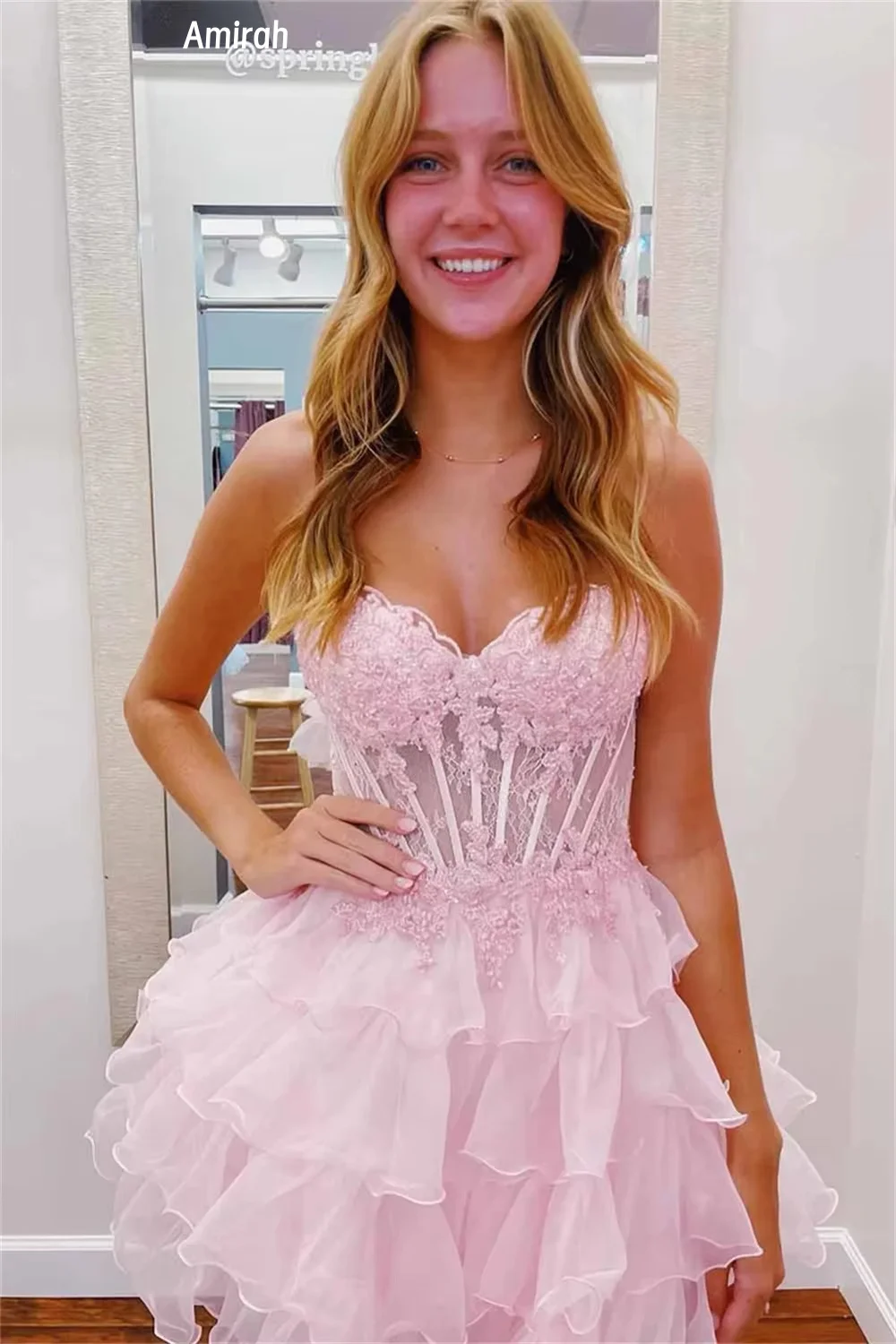 Amirah-vestidos de noche elegantes hechos a medida para mujer, vestido de fiesta elegante de lujo con estampado de encaje, falda para la playa, graduación con hombros descubiertos