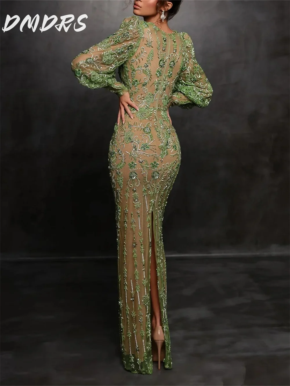 Luxurious Beaded Long Sleeve Evening Gown Sexy V-Neck Applique Party Dress Elegant A-line Floor Length Gown Customized