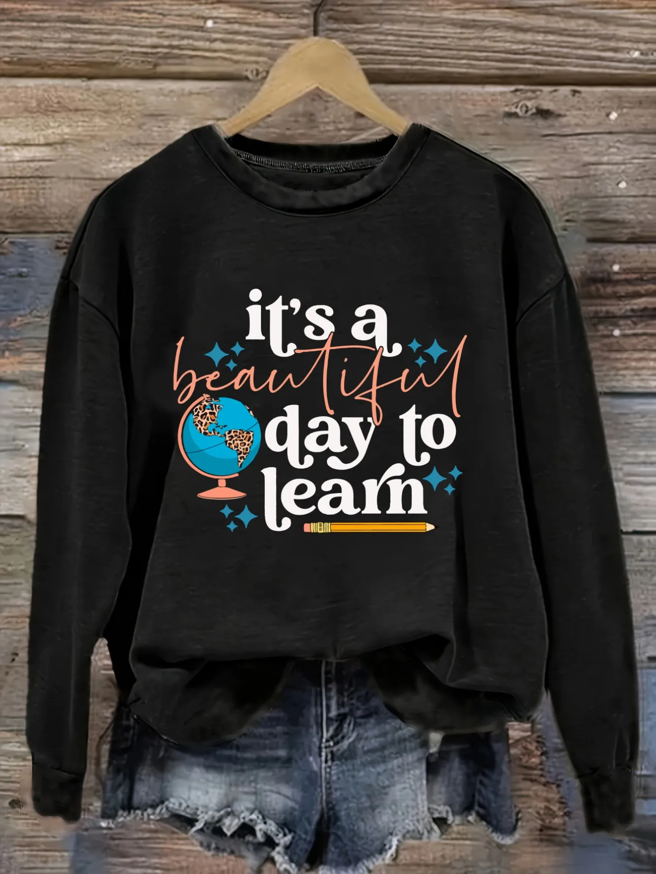 Camiseta Casual de Manga Larga con Cuello Redondo para Mujer, Diseño 'Es un Hermoso Día para Aprender', Ropa de Mujer con Cuello Redondo, Lavable a Máquina, Ligeramente Elástica, Corte Holgado, Camiseta para Mujer de Primavera, Otoño e Invierno, Disfraz de Halloween.