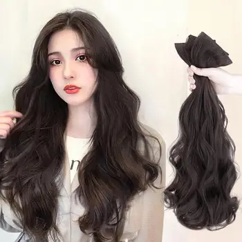 תוספת שיער מתולתלת ארוכה לנשים בעלת חוט טמפרטורה גבוהה רך ובלתי נראה בצבע שחור סינטטי ריאליסטי