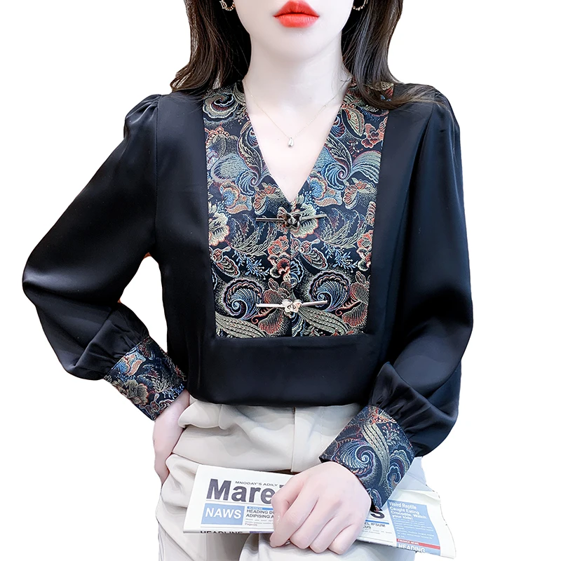 Satin Chinese Style Women\'s Shirt Loose Embroidery Blouses Fashion Clothing Long Sleeves Spring/Summer Women Tops