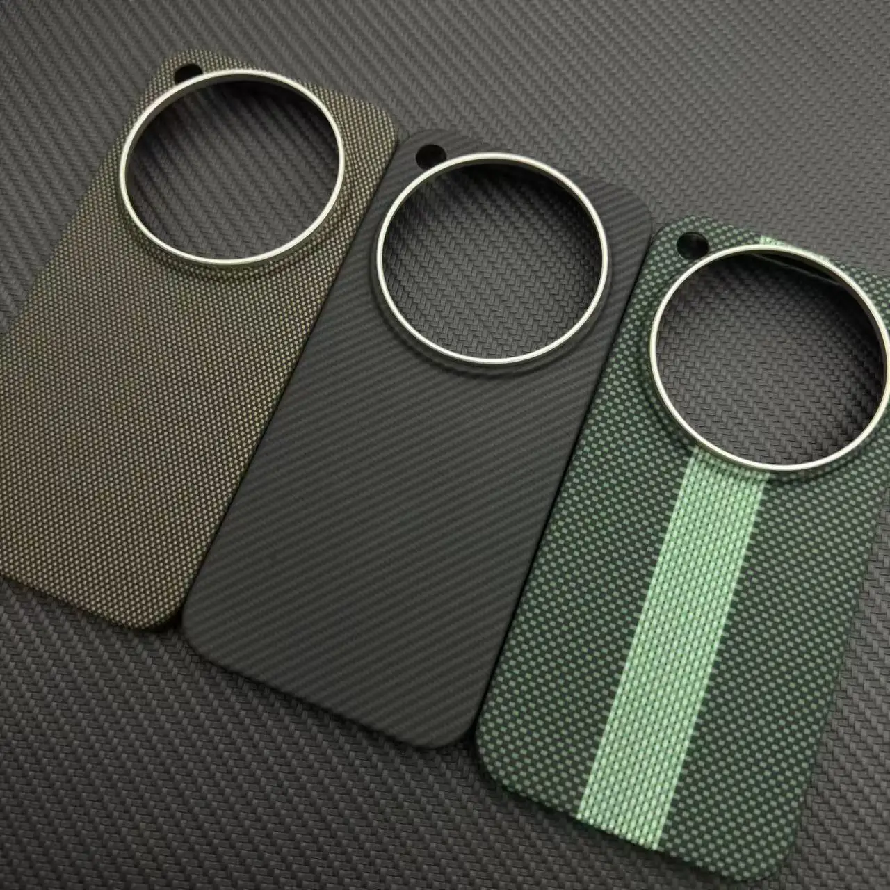 

Magnetic Kevlar Carbon Fiber Phone Case For Xiaomi 17 Ultra Luxury Business Aramid Fiber Magnetic Cover for Magsafe Mi 17U Cases