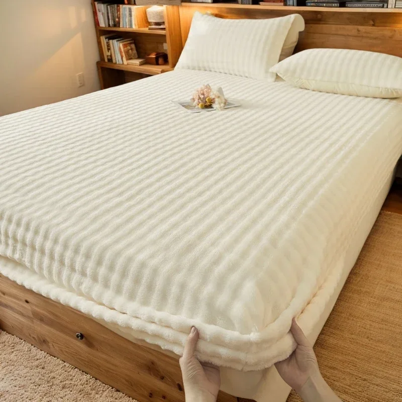 a-class-rabbit-plush-bedsheet-winter-mother-and-baby-grade-thicking-warm-and-anti-static-milk-velvet-mattress-protective-cover
