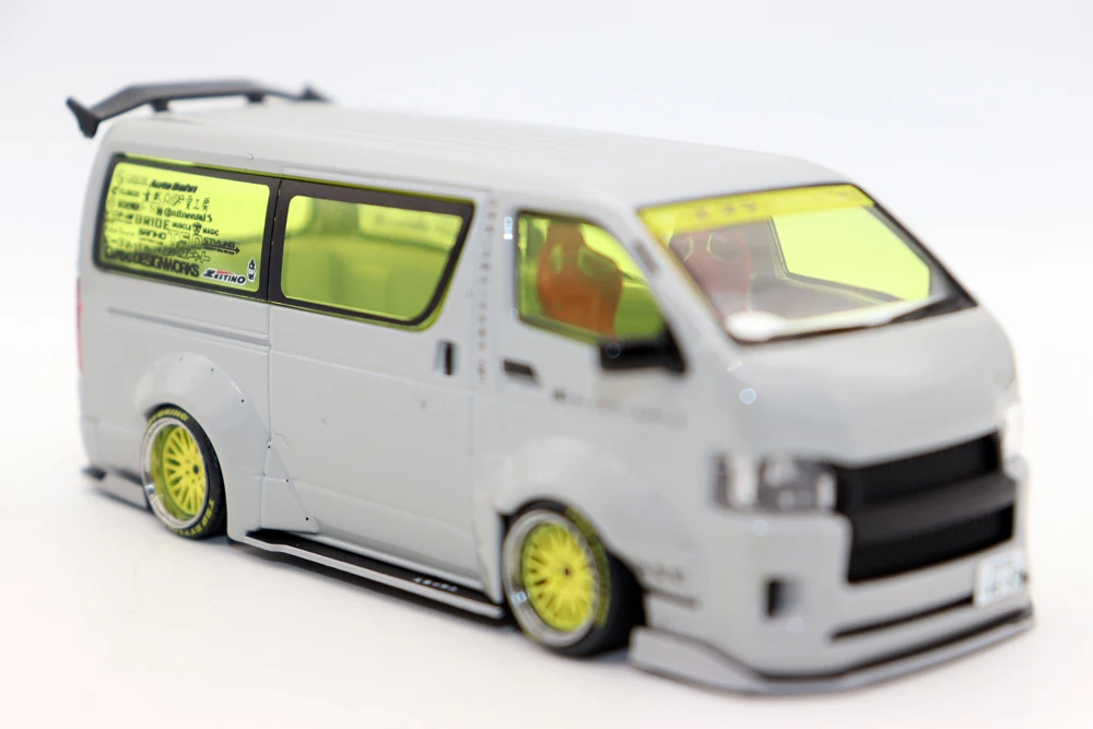 Matel Models Hobby 43 1/43 Scale Hiace Widebody Diecast Alloy Toy Cars For Collection gift