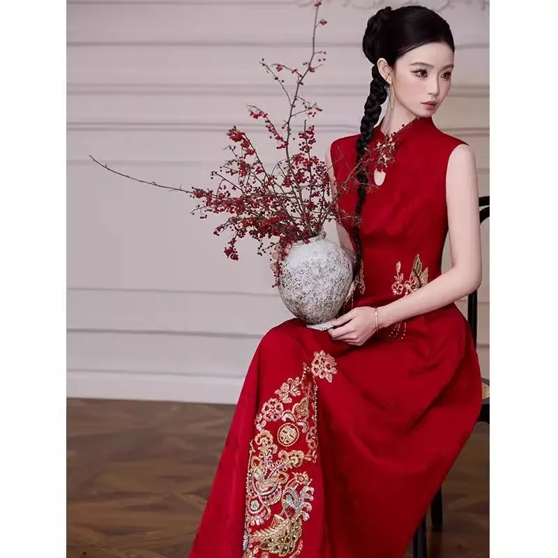 

Новый ранний халат Cheongsam в китайском стиле для тощения стильной одежды небольшого размера с воротником-стойкой.