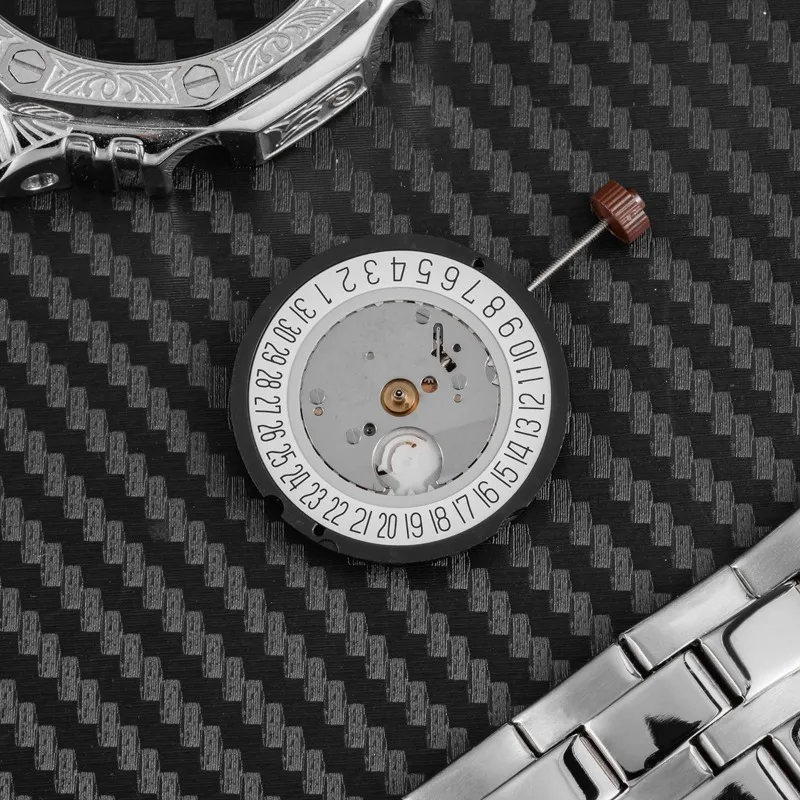 Ronda 515 Movement Quartz Electronic Movement Watch Accessories 3 hands Date Displayed at 3 o'clock/at 6 o'clock