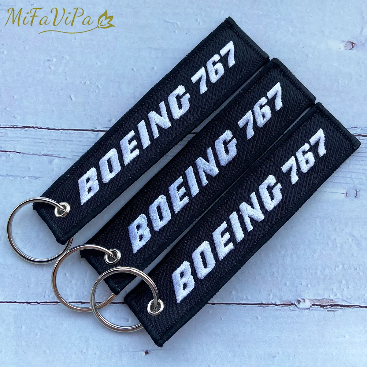 3 PCS אופנה תכשיט בואינג 767 Keychain טלפון רצועה שחור רקמת תעופה עבור גברים טיסה צוות מתנת מפתח טבעות