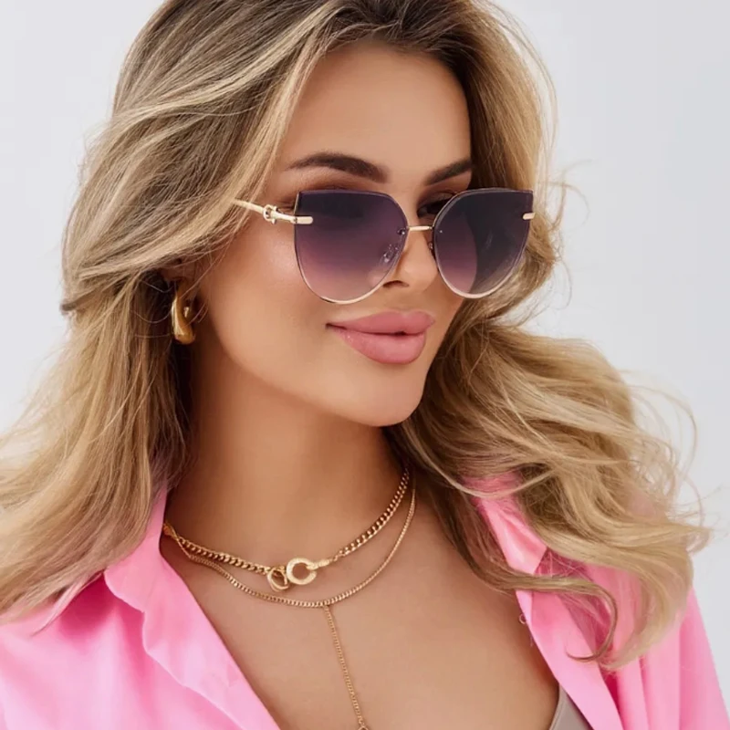 2 stücke Neue Weibliche Große Rahmen Cat Eye Sonnenbrille Mode Metall Farbverlauf Sonnenbrille Outdoor UV Schutz Design Brillen