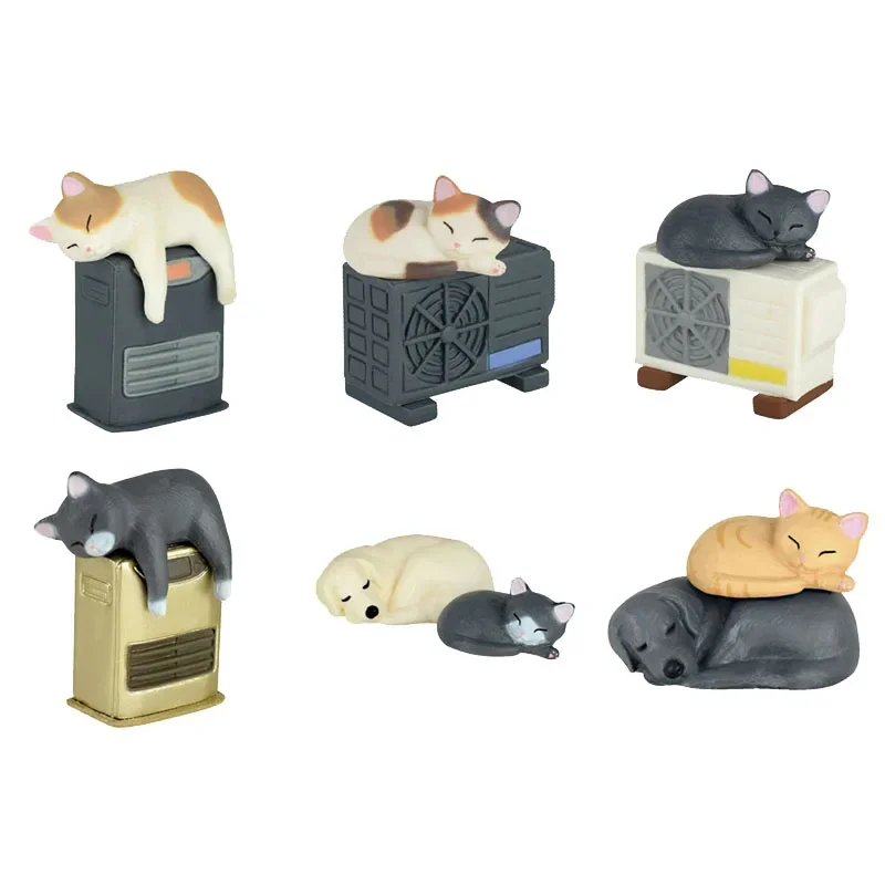 Tarlin Gashapon Capsule Toy Cats Dogs on Warming Appliance Heater Cute Figures Miniature Scene Table Ornaments Gifts