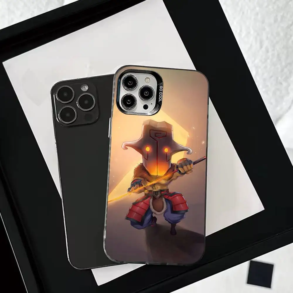 حافظة هاتف D-Dota 2 الرائعة لهاتف iPhone 16,15,14,13,12,11,Mini,Pro,SE,MAX غطاء أبيض غير لامع مقاوم للصدمات