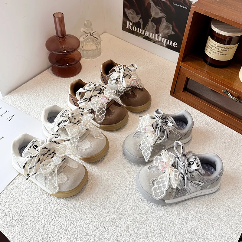 

Girls Sports Shoes Mesh Lace Bow 2025 New Kids Casual Shoes Princess Style Ins Trendy Children Running Shoes Fashion Soft Sole