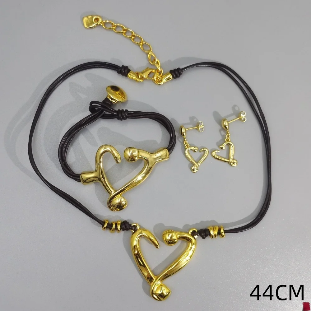 2026 Spain exquisite spicy girl style gold silver heart-shaped leather rope jewelry three piece set popular gift