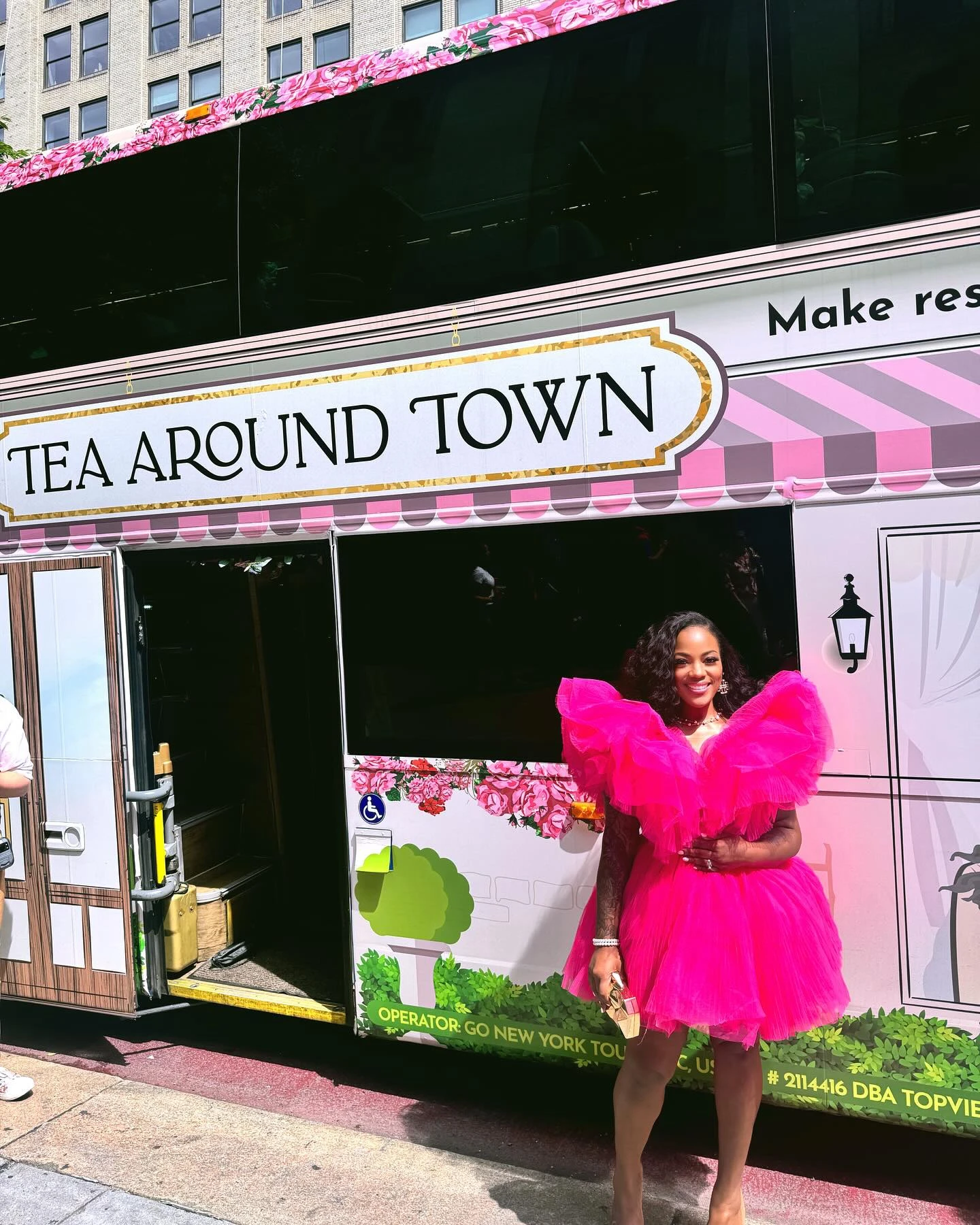 Rosa quente com decote em v babados em camadas fúcsia mini comprimento tule vestido de festa sempre bonito feito sob encomenda vestidos de cocktail sempre bonito vestido