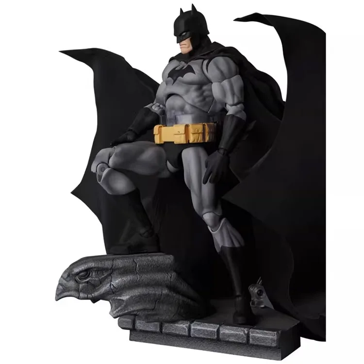 CT ของเล่น Batman รูป Mafex 126 Batman ตัวเลขการกระทํา DC Justice League Hush Figurine Dark Knight คอลเลกชันของเล่นเด็ก