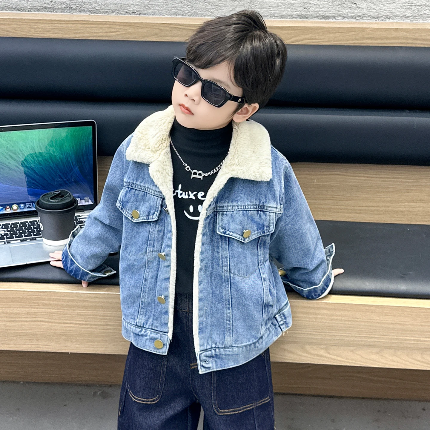 

Утепленная джинсовая куртка на флисовой подкладке для мальчиков, осенне-зимняя модная детская одежда, стильные детские наряды, водонепроницаемая куртка на молнии