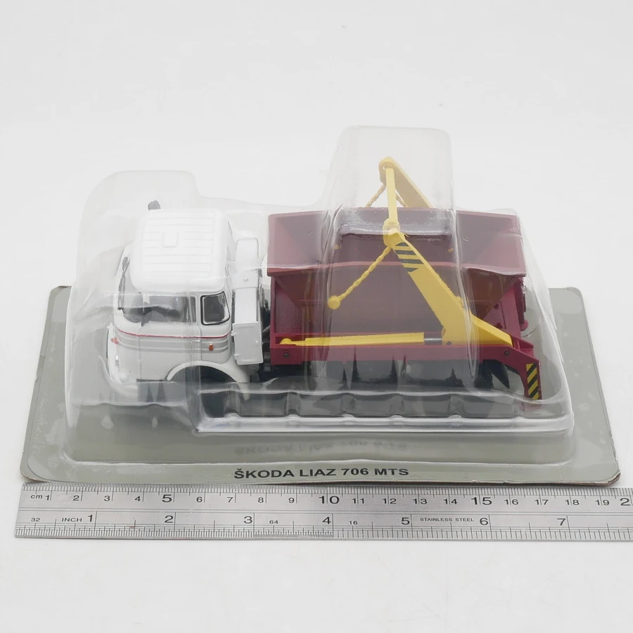 

Diecast Ixo 1:43 Scale Skoda LIAZ 706 MTS Skoda Dump Alloy Car Model Collectible Toy Gift Souvenir Display Ornament