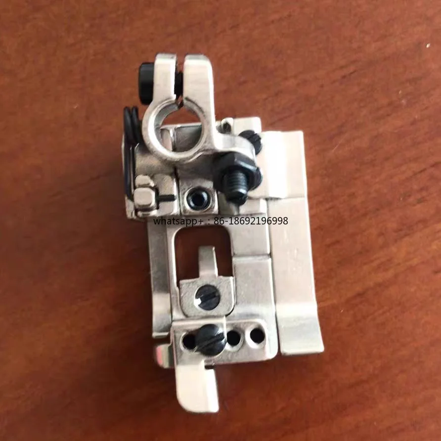 Peach Left Knife Car Three Needles and Five Wires Widened Presser Foot, High-quality Electroplating Anti-rust - view 3