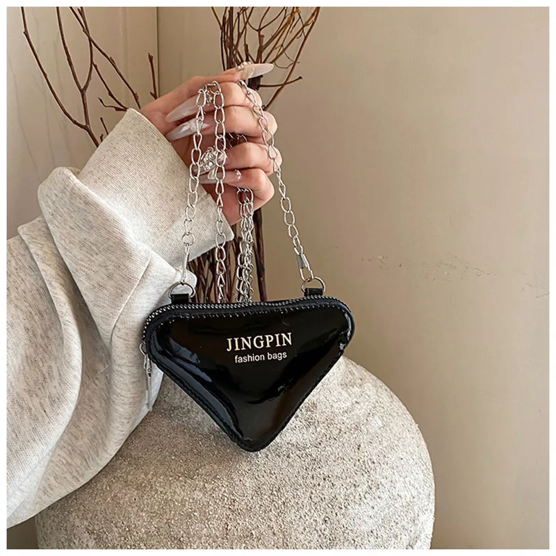 Fashionable Mini Triangle Bag Personalized Shoulder Crossbody Bag Women’S Mini Coin Purse Lipstick Key Storage Bag Girls\' Wallet