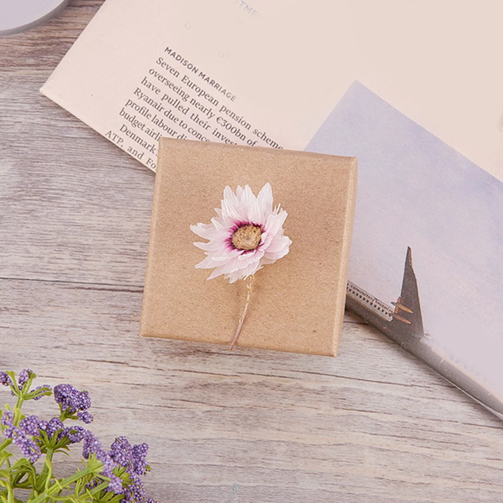 24Pcs Kraft Paper Jewelry Box Retro Classic Design Jewelry Storage Case for Rings Earrings Necklaces Pendant Storage for Women