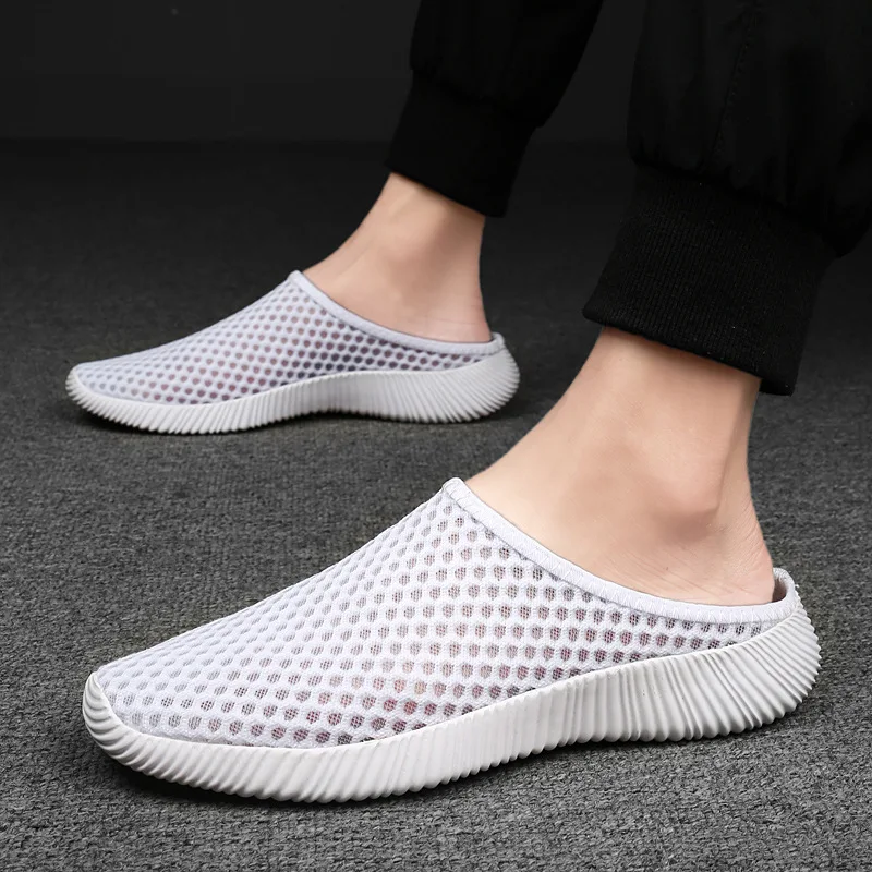 Mesh Men Shoes Summer Breathable Couple Casual Shoes Lightweight Soft Sole Non Slip Walking Shoe Hot Sales New Men Half Slippers